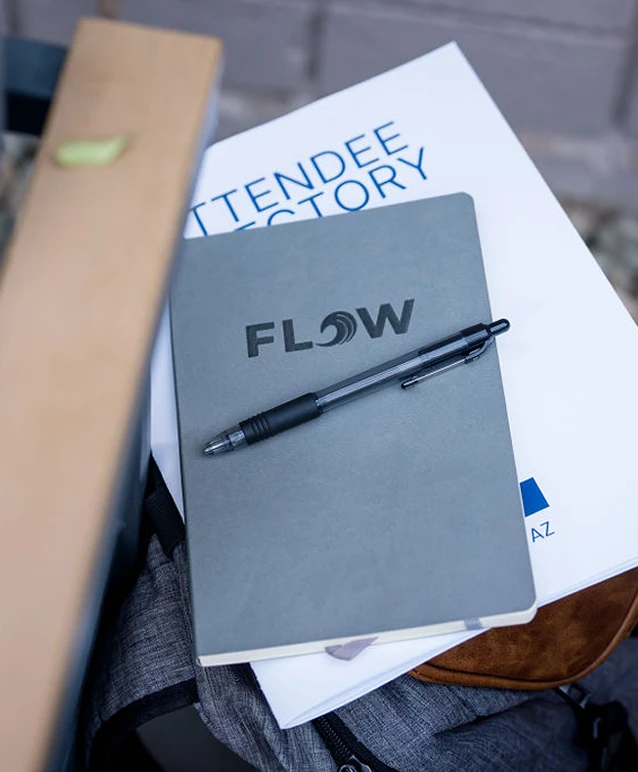 Flow notebook and pen